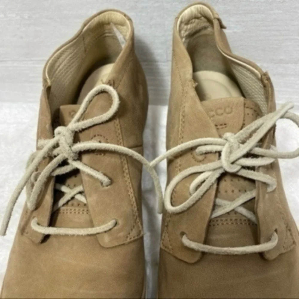 Ecco mens chukka